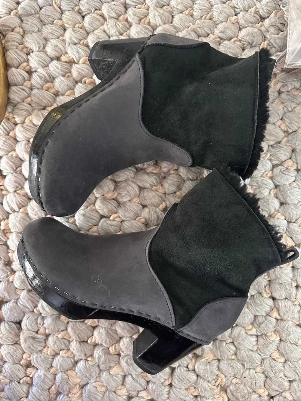 No 6 black and black 5 inch clog boot size 38